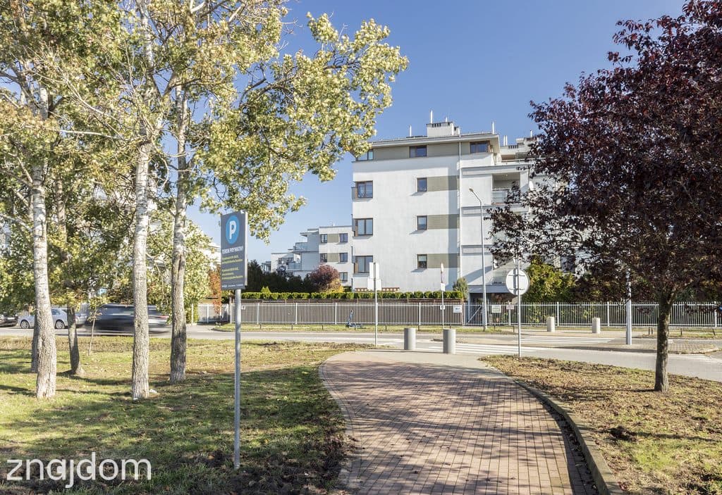 2-pokojowe mieszkanie z tarasem i 109 m² ogródkiem - zdjęcie 14