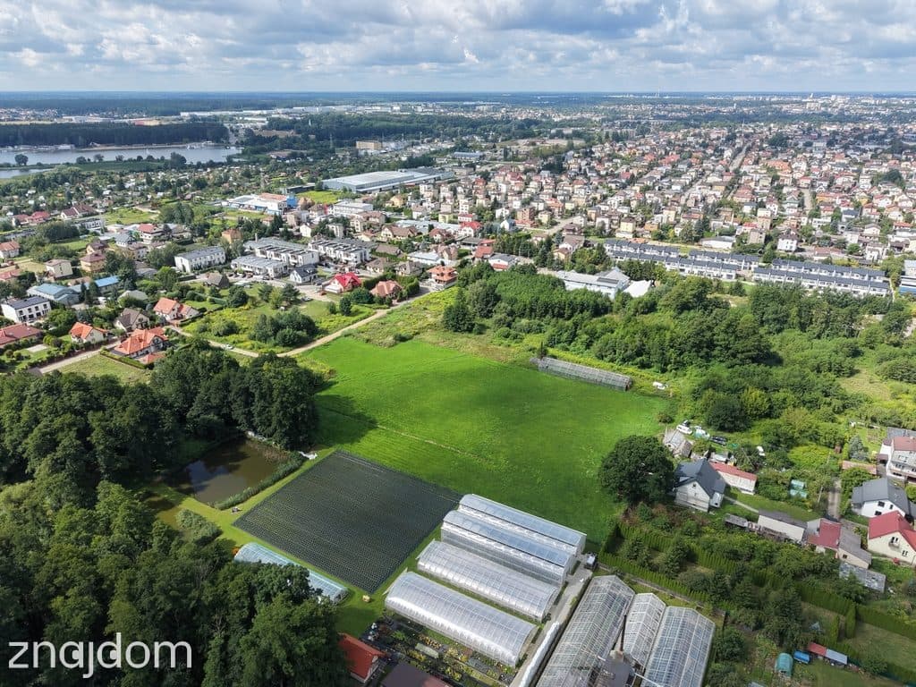 Grunt z możliwością budowy 52 lokali - zdjęcie 5