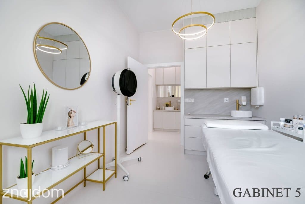 7 gabinetów | Gotowy Lokal Usługowy 136 m² - zdjęcie 8