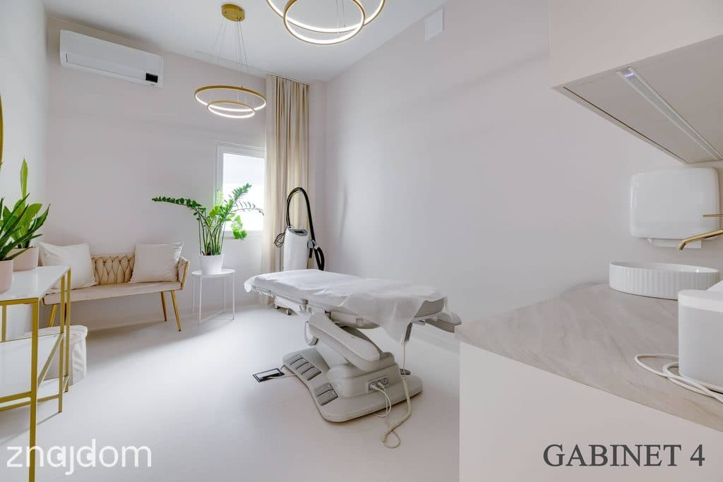 7 gabinetów | Gotowy Lokal Usługowy 136 m² - zdjęcie 7
