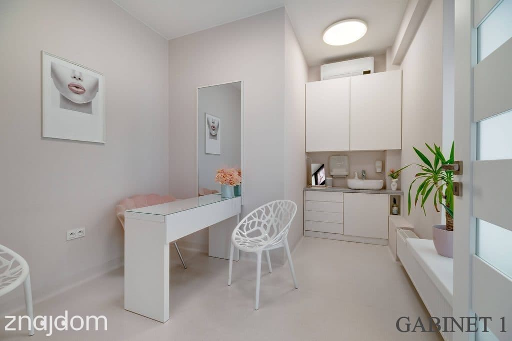 7 gabinetów | Gotowy Lokal Usługowy 136 m² - zdjęcie 4