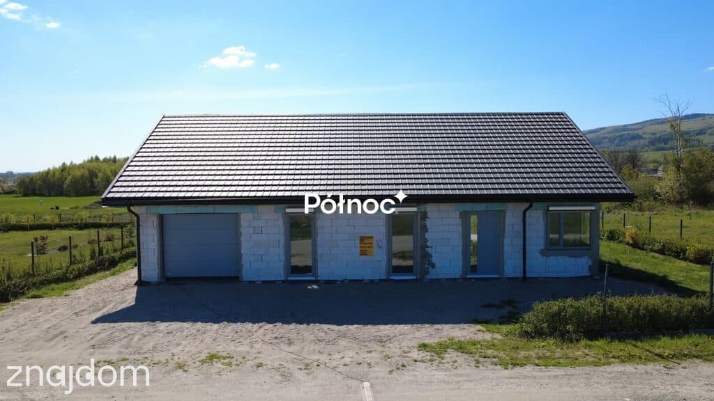 Dom parterowy 100 m²  z widokiem na góry - zdjęcie 3