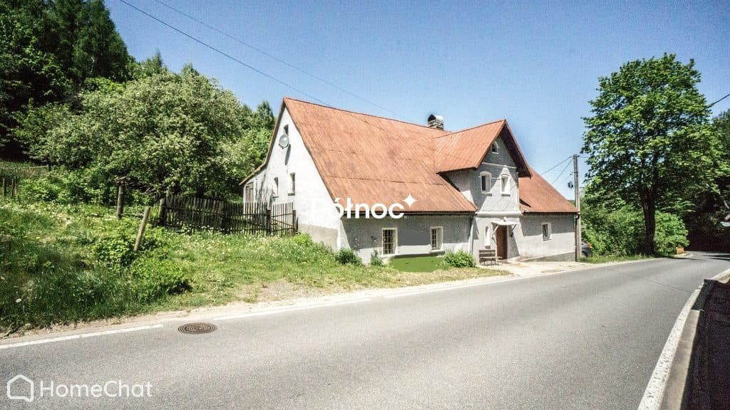 Sudecka chata w górach Sienna Stronie Śląskie