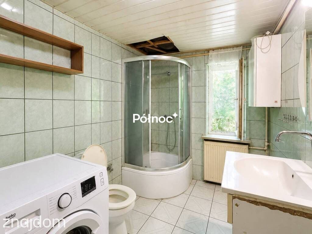 Działka w centrum Piszczaca z domem do remontu - zdjęcie 6