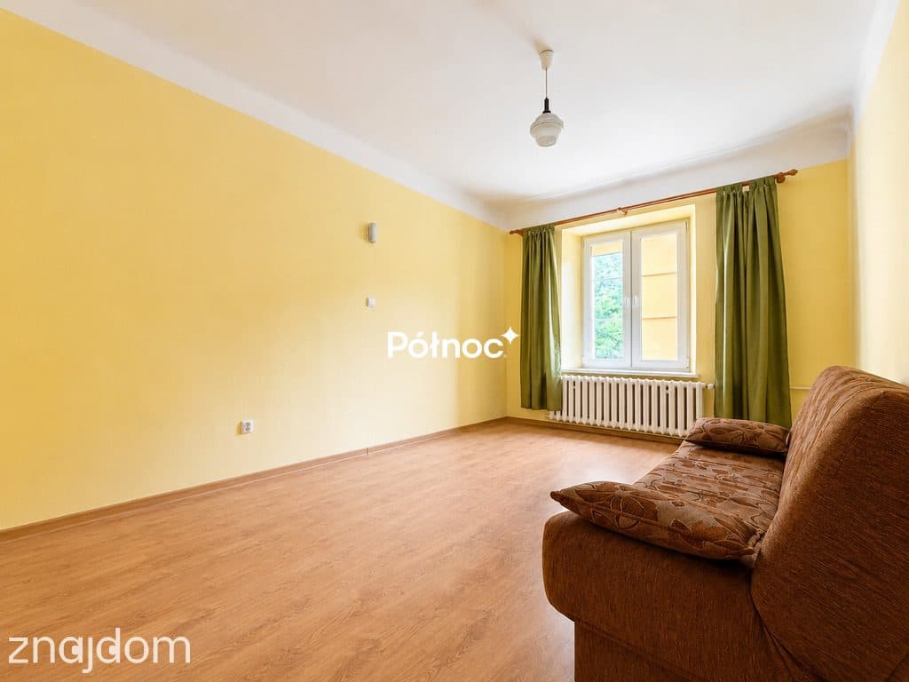 Przestronne 2-pokojowe mieszkanie na parterze - zdjęcie 3