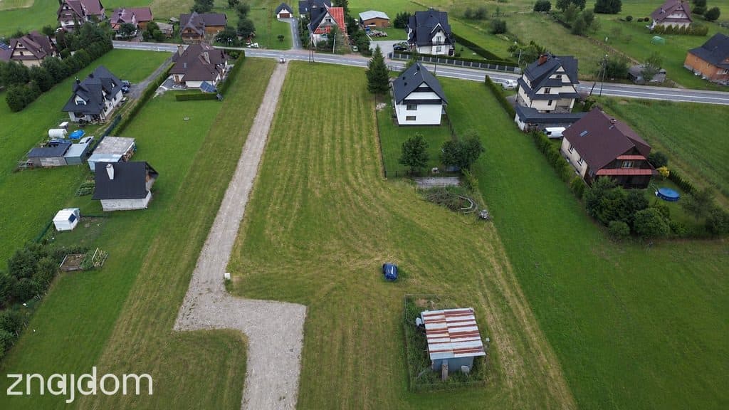 Działka inwestycyjna z WZ na 4 domy - zdjęcie 3