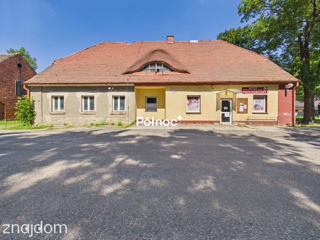 Budynek mieszkalno-usługowy Niegosławice