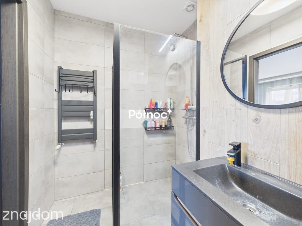 Dwupoziomowy apartament z sauną i ogródkiem - zdjęcie 6