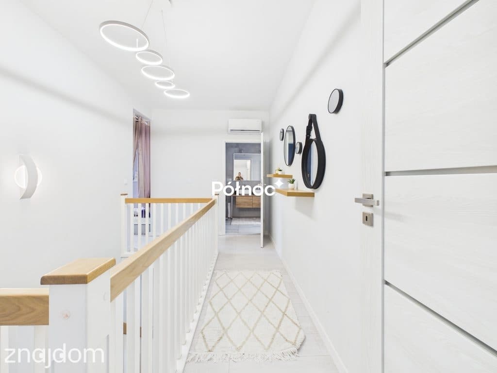 Dwupoziomowy apartament z sauną i ogródkiem - zdjęcie 10