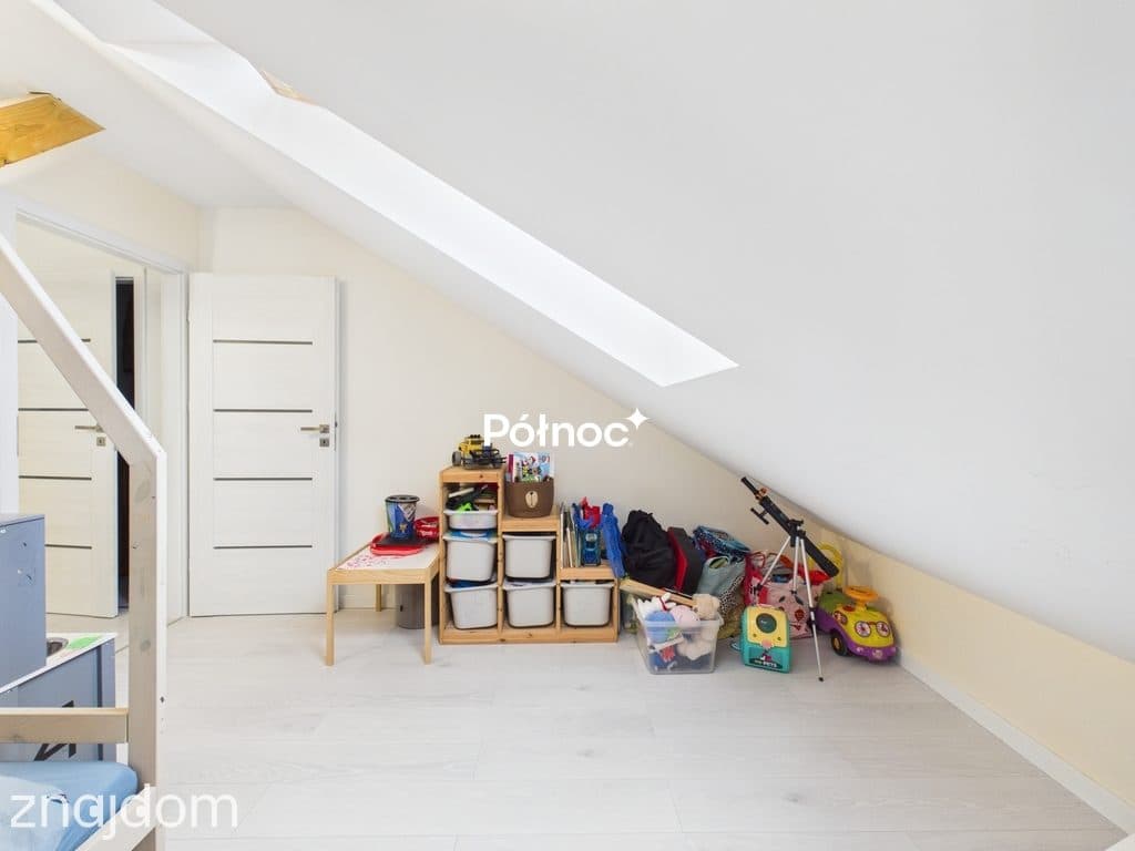 Dwupoziomowy apartament z sauną i ogródkiem - zdjęcie 14