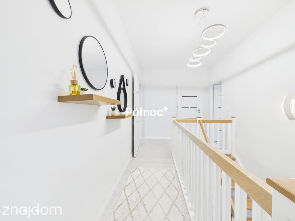 Dwupoziomowy apartament z sauną i ogródkiem - zdjęcie 15