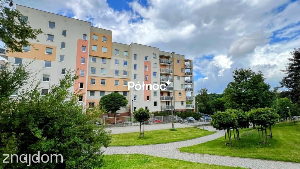 Komfortowe 3 pokoje z klimatyzacją i garażem - zdjęcie 13
