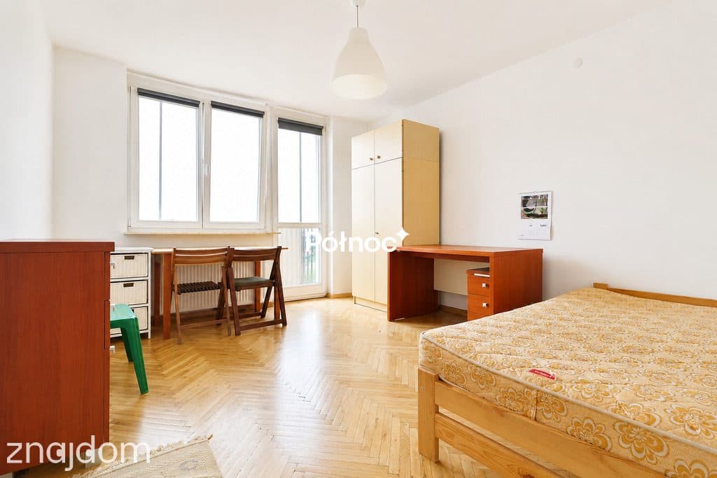 3pokoje przy Politechnice  47,15m² Piwnica Balkon.