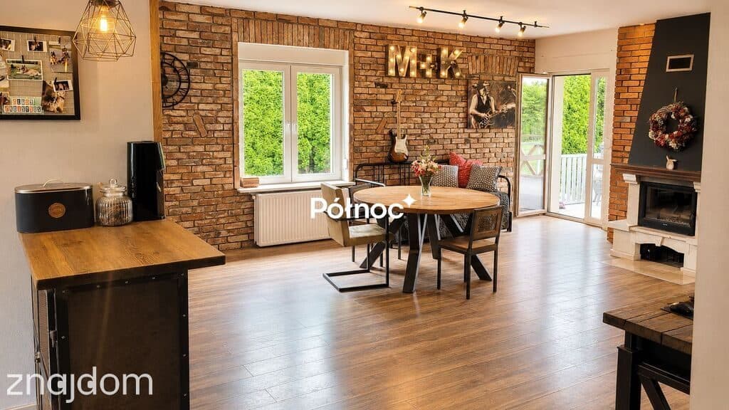 Dom wolnostojący z działką 900 m2/Nadolice Wielkie - zdjęcie 2