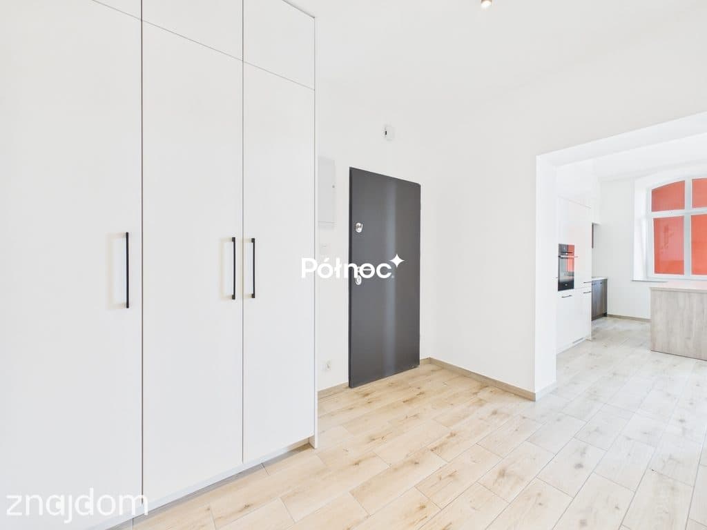 Mieszkanie, 3 pokoje, balkon, winda, parking - zdjęcie 16