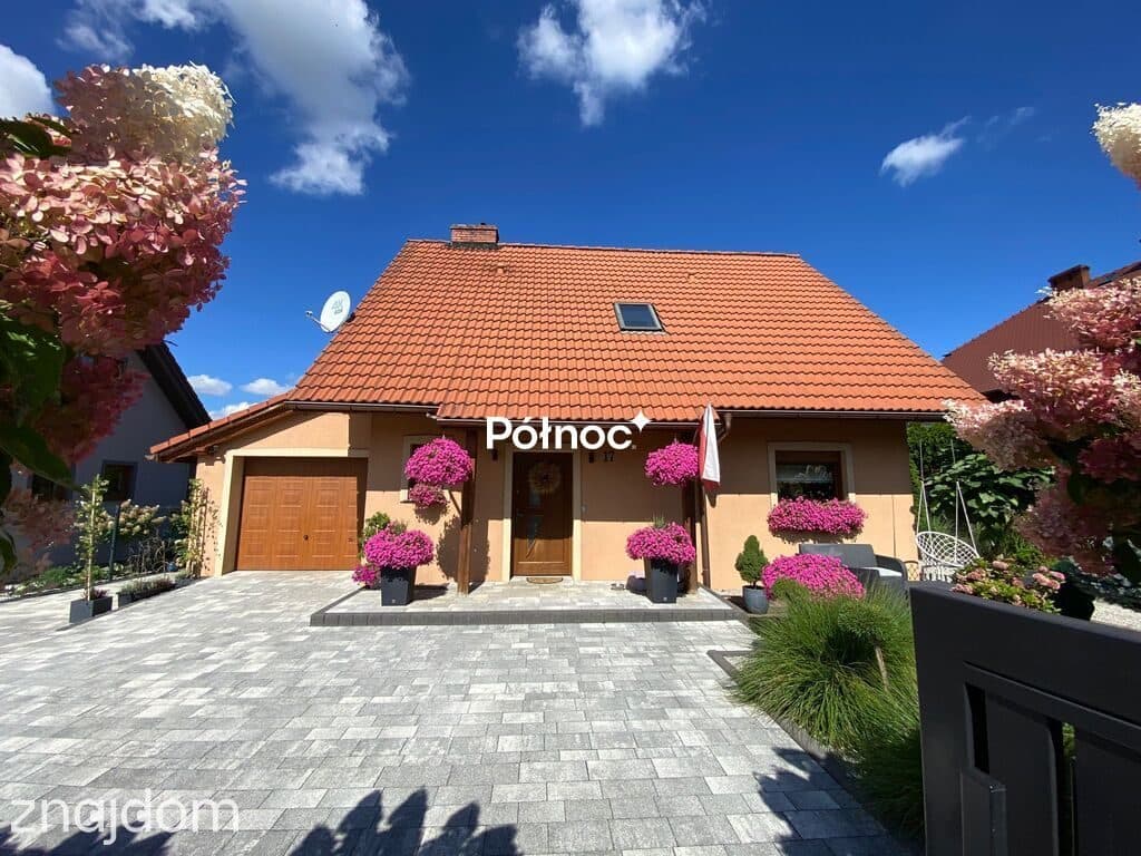 Atrakcyjny dom idealny dla rodziny w Nowogrodźcu - zdjęcie 18