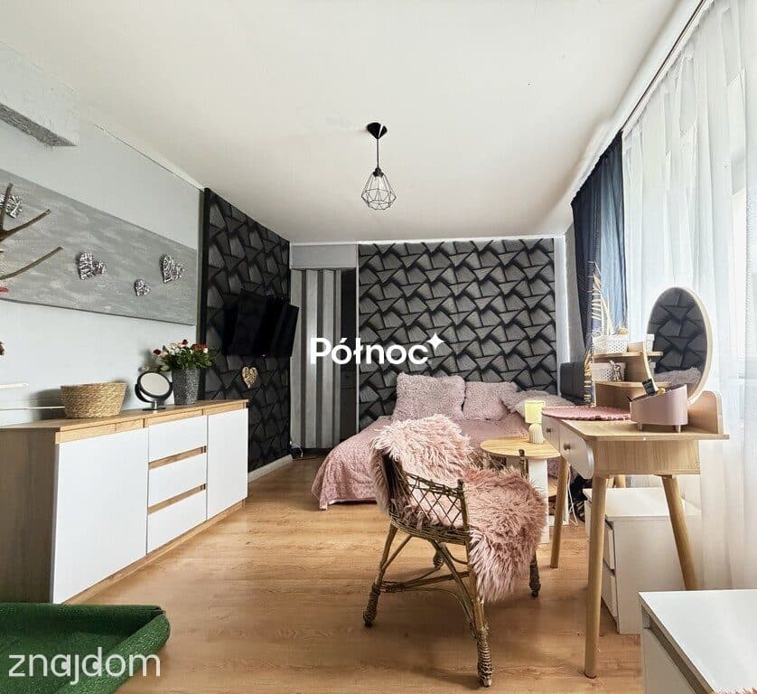 Dom wolnostojący w Czernej - zdjęcie 9
