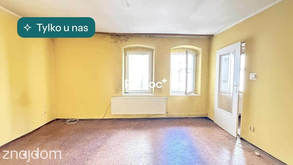 M2 w Centrum Jeleniej Góry, 3 minuty od Rynku.