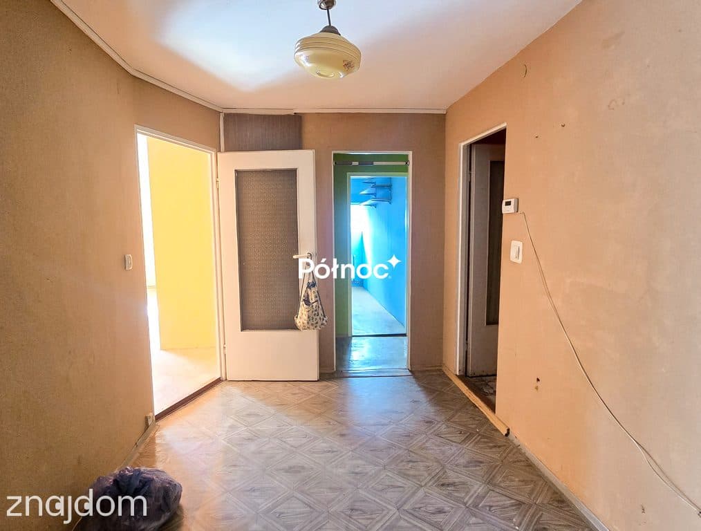 M2 do remontu z pięknym widokiem z 4 piętra ! - zdjęcie 8