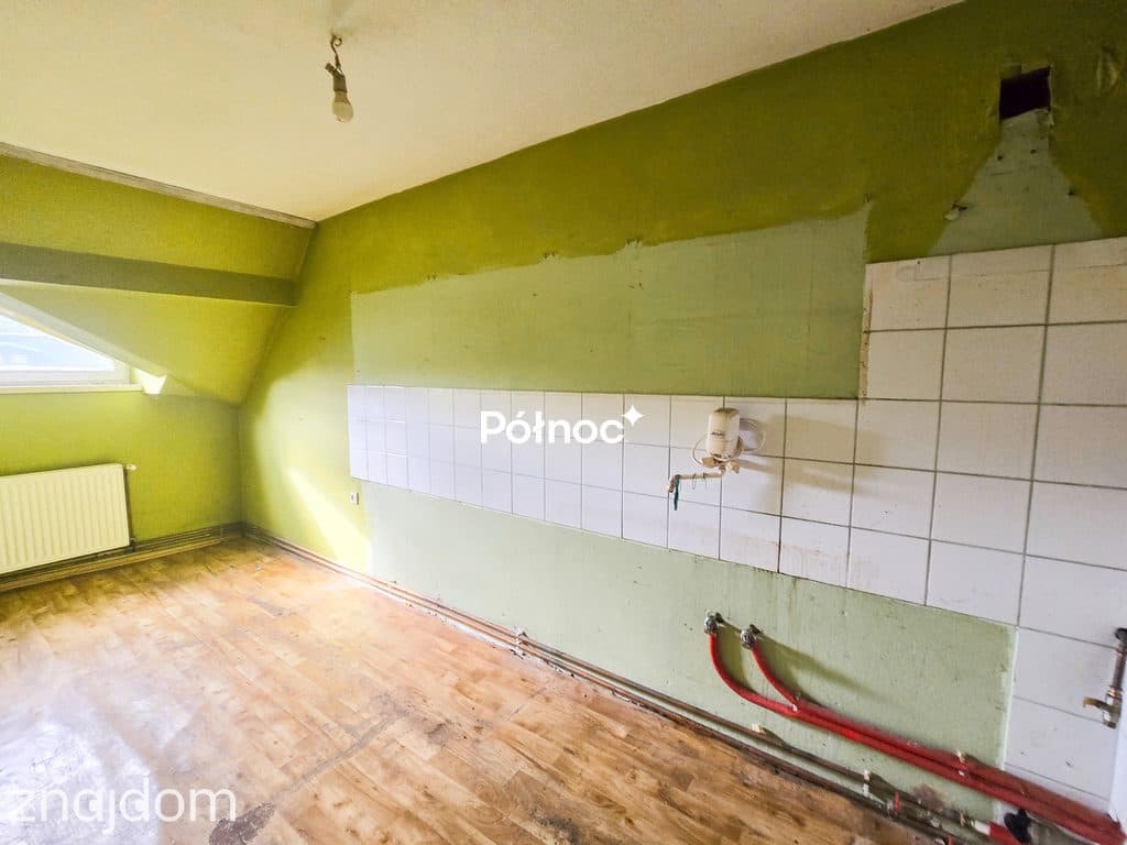 M2 do remontu z pięknym widokiem z 4 piętra ! - zdjęcie 12
