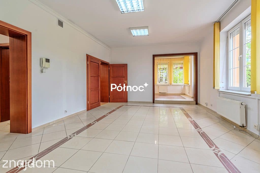Duże biuro / gabinety - Parking /Taras/Ogród - zdjęcie 4