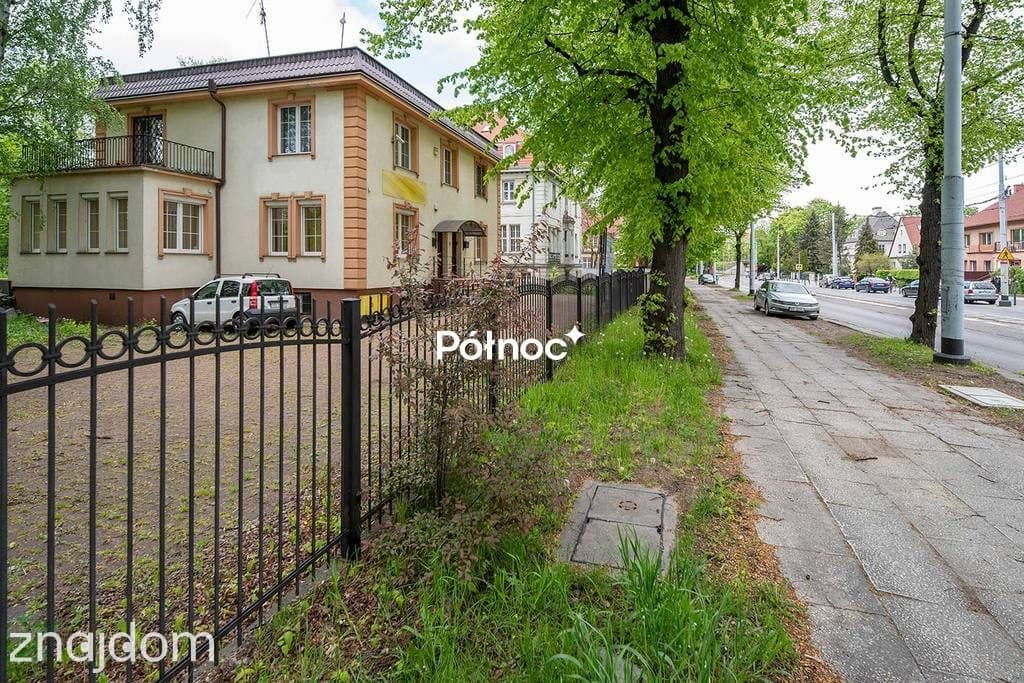 Duże biuro / gabinety - Parking /Taras/Ogród - zdjęcie 16