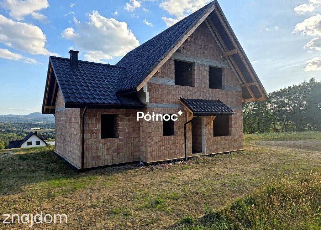 Dom z panoramą gór - Kobylec, gm. Łapanów - zdjęcie 3