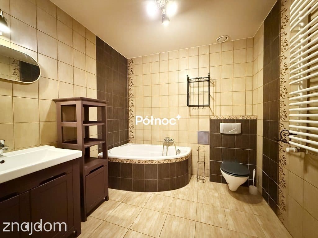 Przestronne mieszkanie i niskie koszty utrzymania! - zdjęcie 9