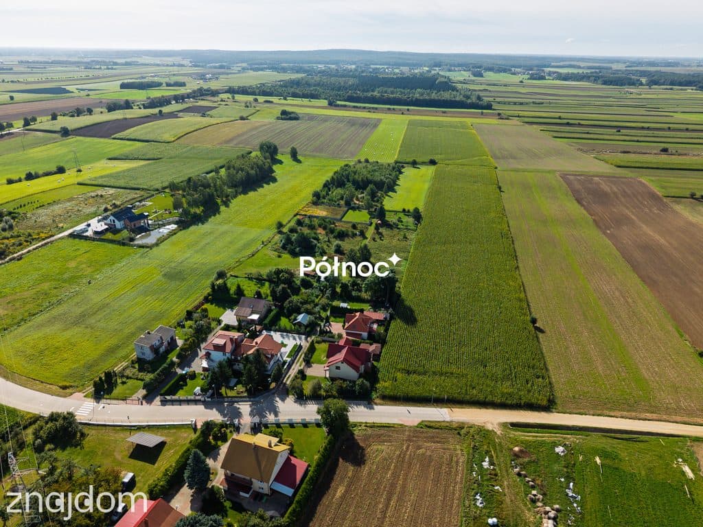 TEREN INWESTYCYJNY-OSIEDLE 8 DOMÓW JEDNORODZINNYCH - zdjęcie 7