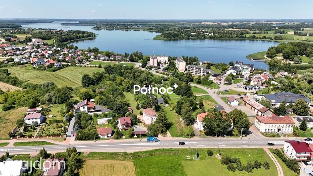 Zabytkowa kamienica w Rajgrodzie nieopodal jeziora - zdjęcie 15