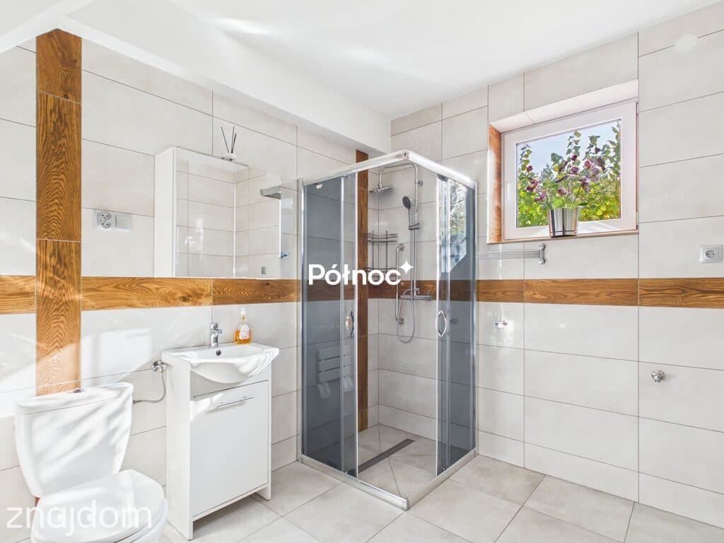 Dom wolnostojący 135 m², 5 pokoi, duża działka - zdjęcie 5