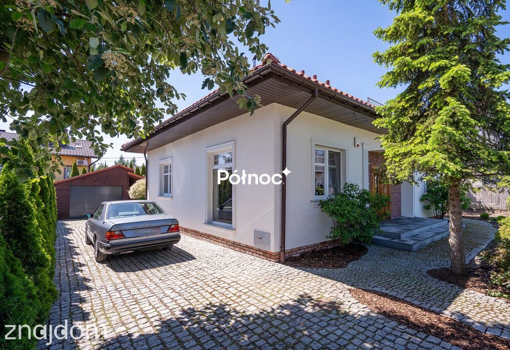 Parterowy - sauna, kominek, wiata biesiadna, bar - zdjęcie 2