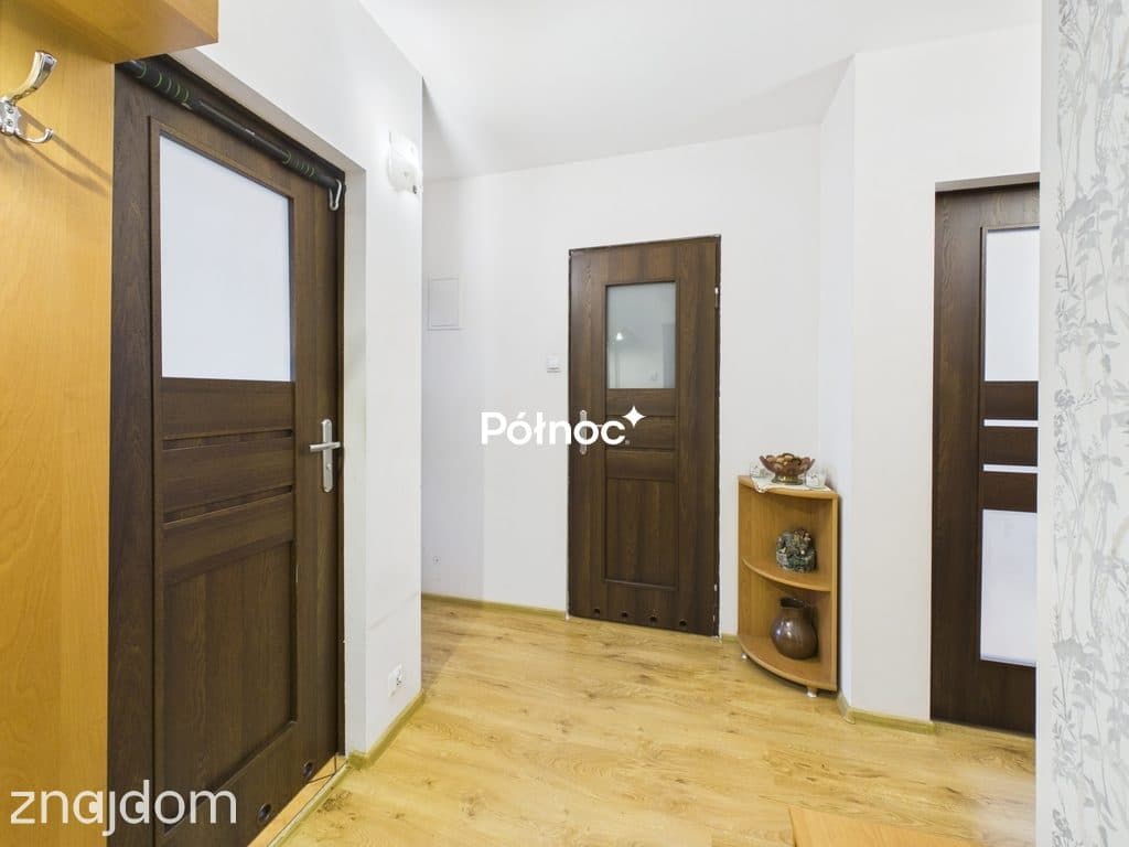 3 pokoje - balkon - 4 piętro w niskim bloku - Piekary C, Legnica - zdjęcie 19