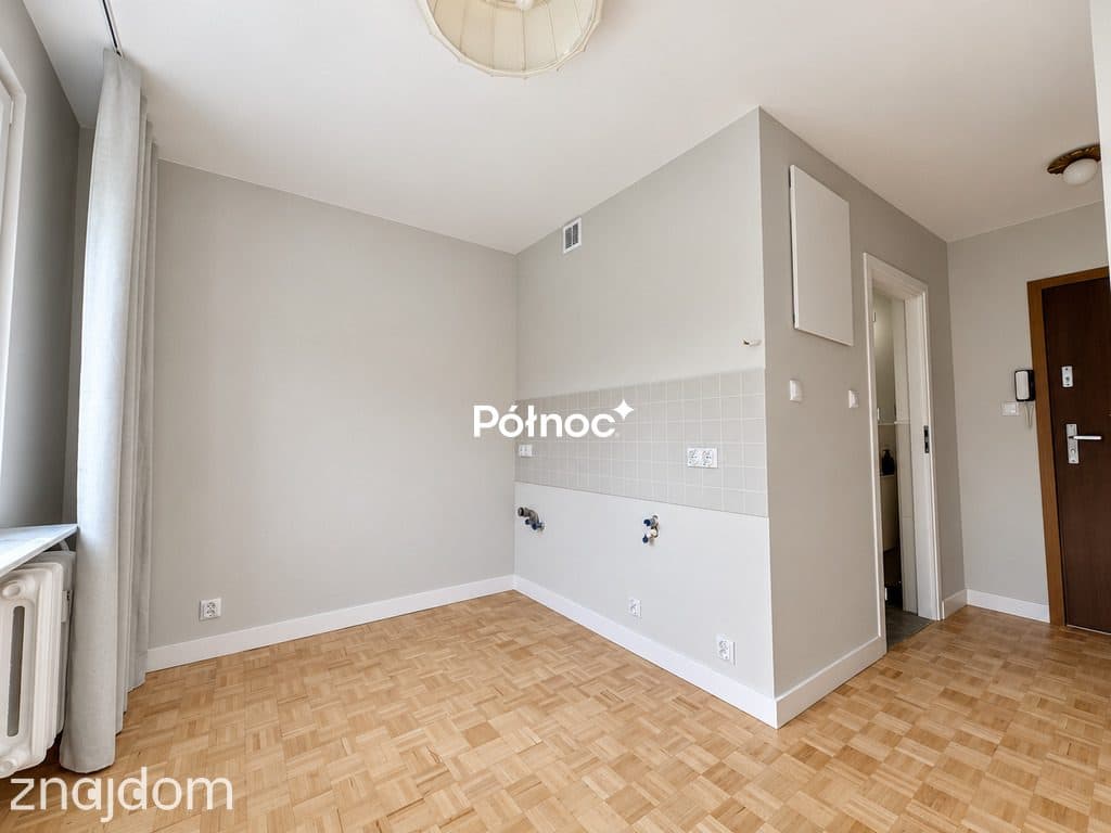 Kawalerka po remoncie 35 m² z balkonem – centrum Hrubieszowa - zdjęcie 3