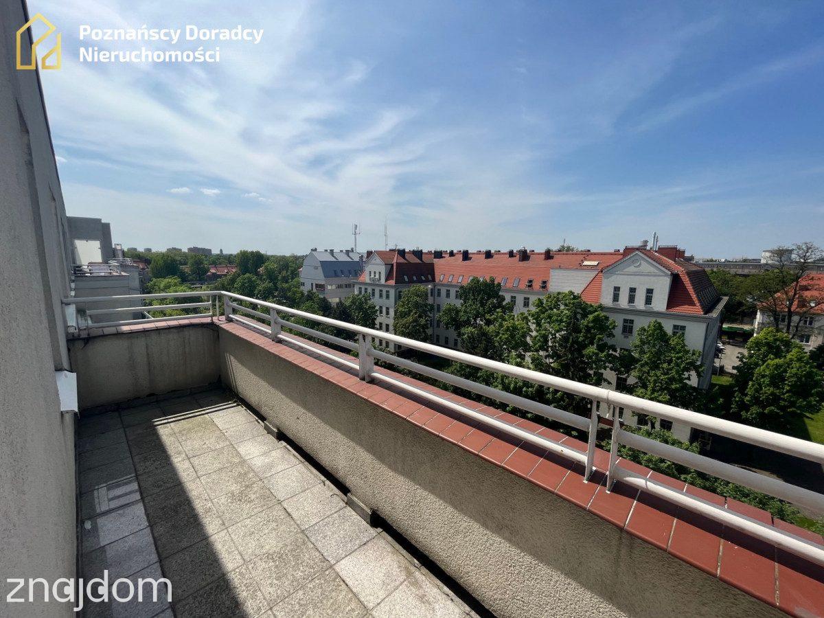 Kompaktowe mieszkanie z pięknym widokiem - zdjęcie 6