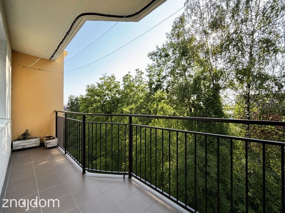 | Po remoncie | Balkon | Blisko centrum i PKP - zdjęcie 3