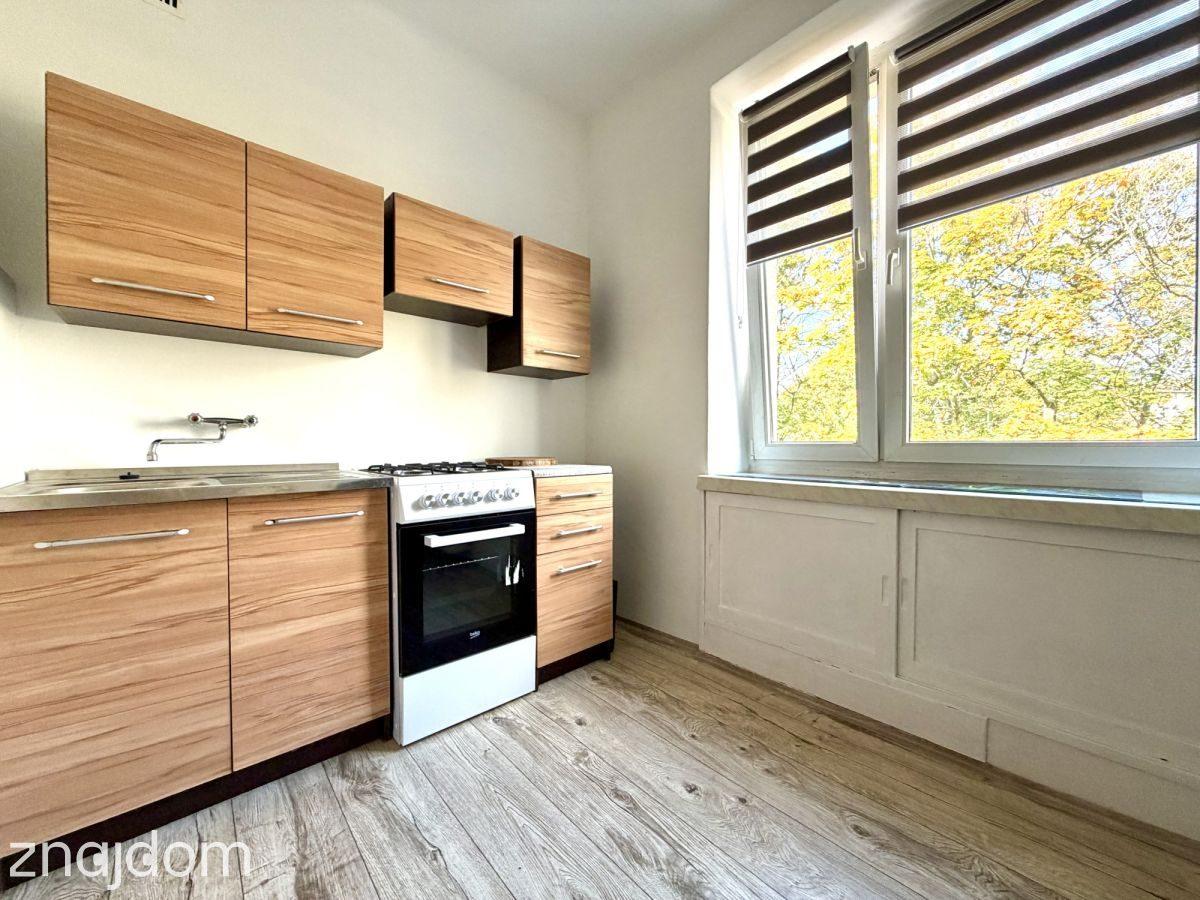 Osobna kuchnia | Odświeżone | Umeblowane | Balkon - zdjęcie 16