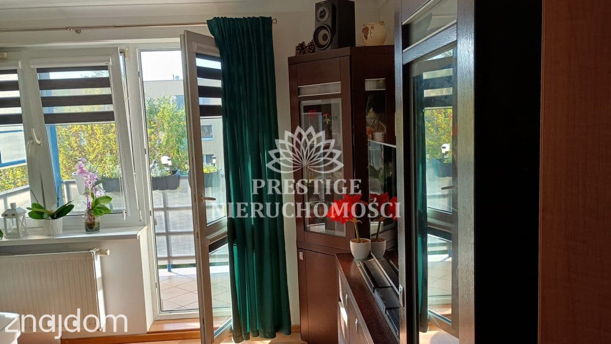 Przytulne urządzone mieszkanie z balkonem - zdjęcie 3