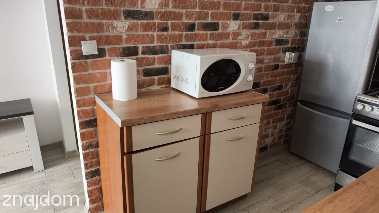 2 pokoje | 39 m² | Centrum Warszawy | ul. Grzybowska | Metro | Piękny widok - zdjęcie 10