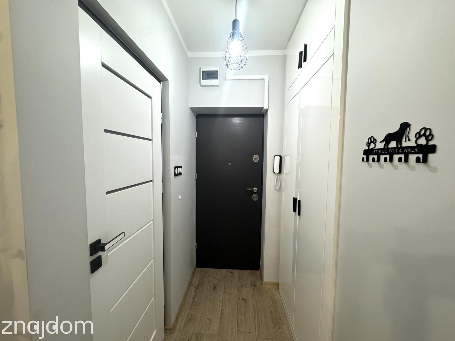Kawalerka po remoncie | 21 m² | Rondo Daszyńskiego | Metro | W pełni wyposażona - zdjęcie 5