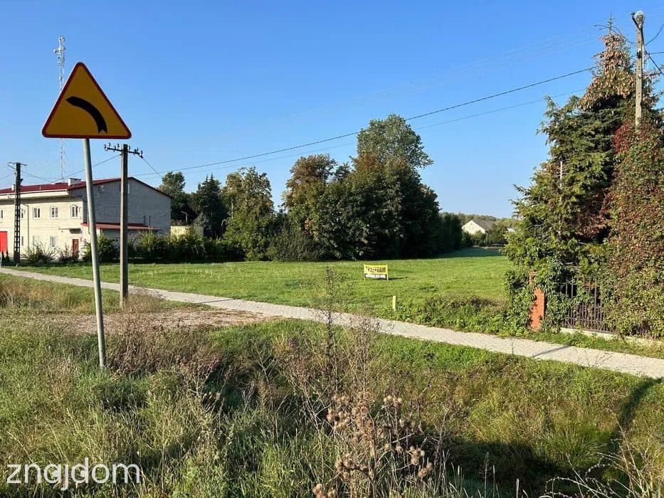 Działka inwestycyjna pod market w Ładzyniu - zdjęcie 2
