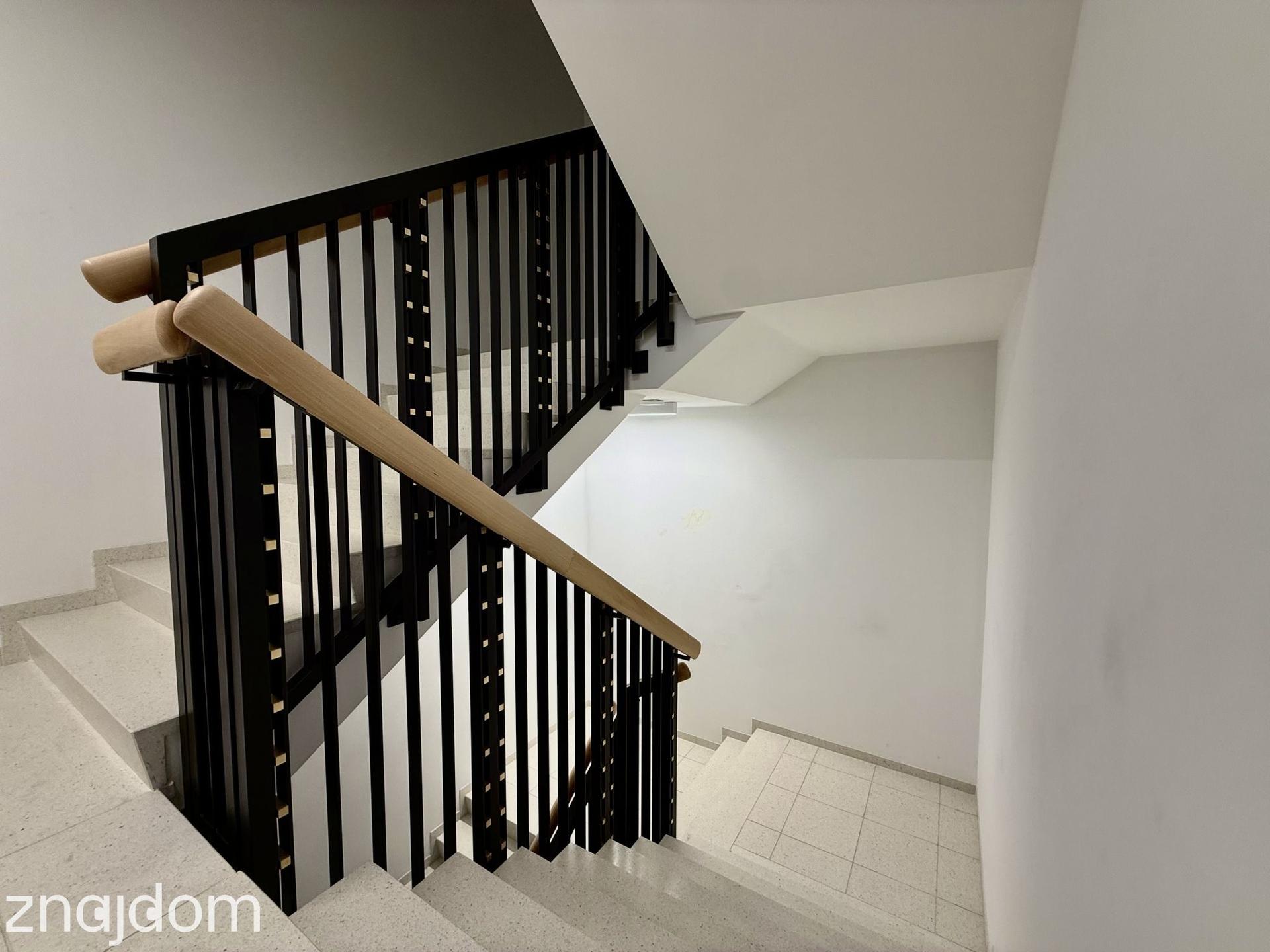 Niecała Nowy apartament 3-pokojowy 100 m² z tarasem 19 m² przy Ogrodzie Saskim - zdjęcie 19