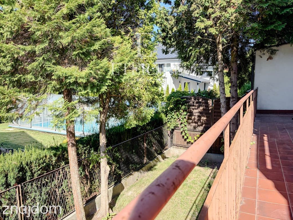 Przestronny dom 220 m2 z ogrodem - 6 pokoi - zdjęcie 13