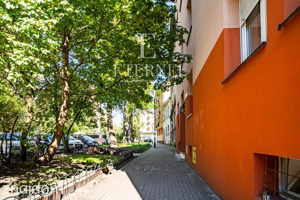 Lokal użytkowy 30,6 m2 urządzony jako mieszkanie - zdjęcie 16