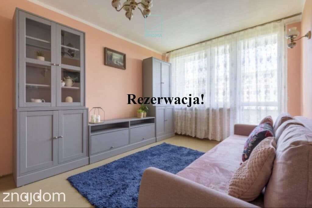 Na sprzedaż / 2 pokoje / do remontu / widne /