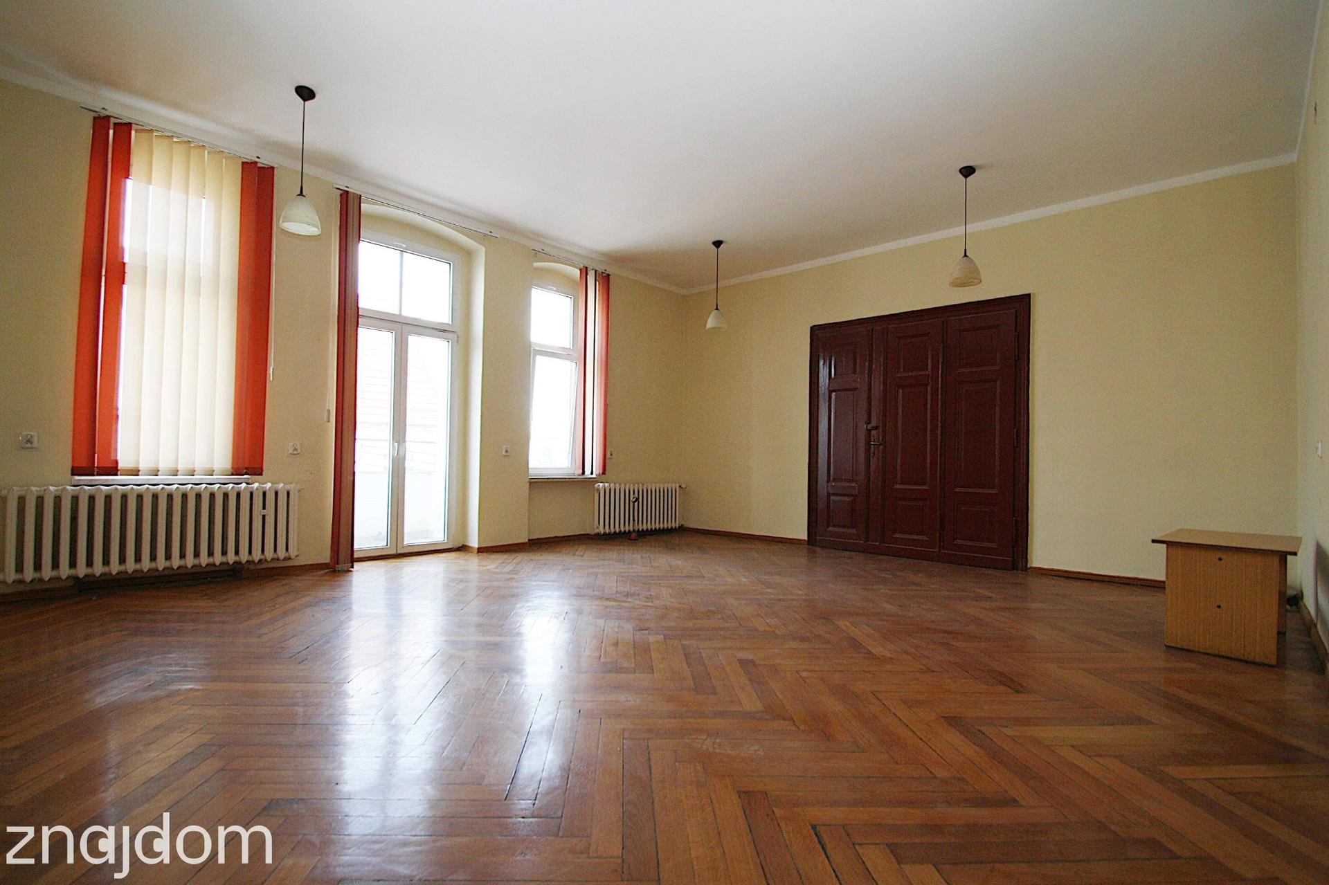 Duży lokal biurowy w Centrum na sprzedaż
