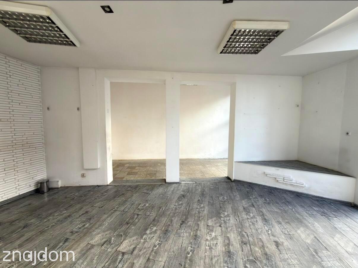 Parterowy lokal 40 m² w centrum miasta - zdjęcie 6