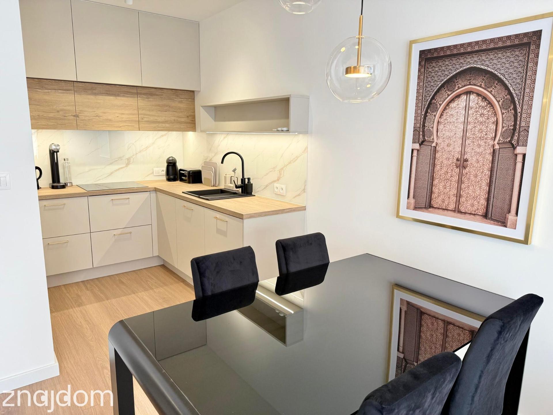 Ekskluzywny apartament w nowej inwestycji - zdjęcie 5