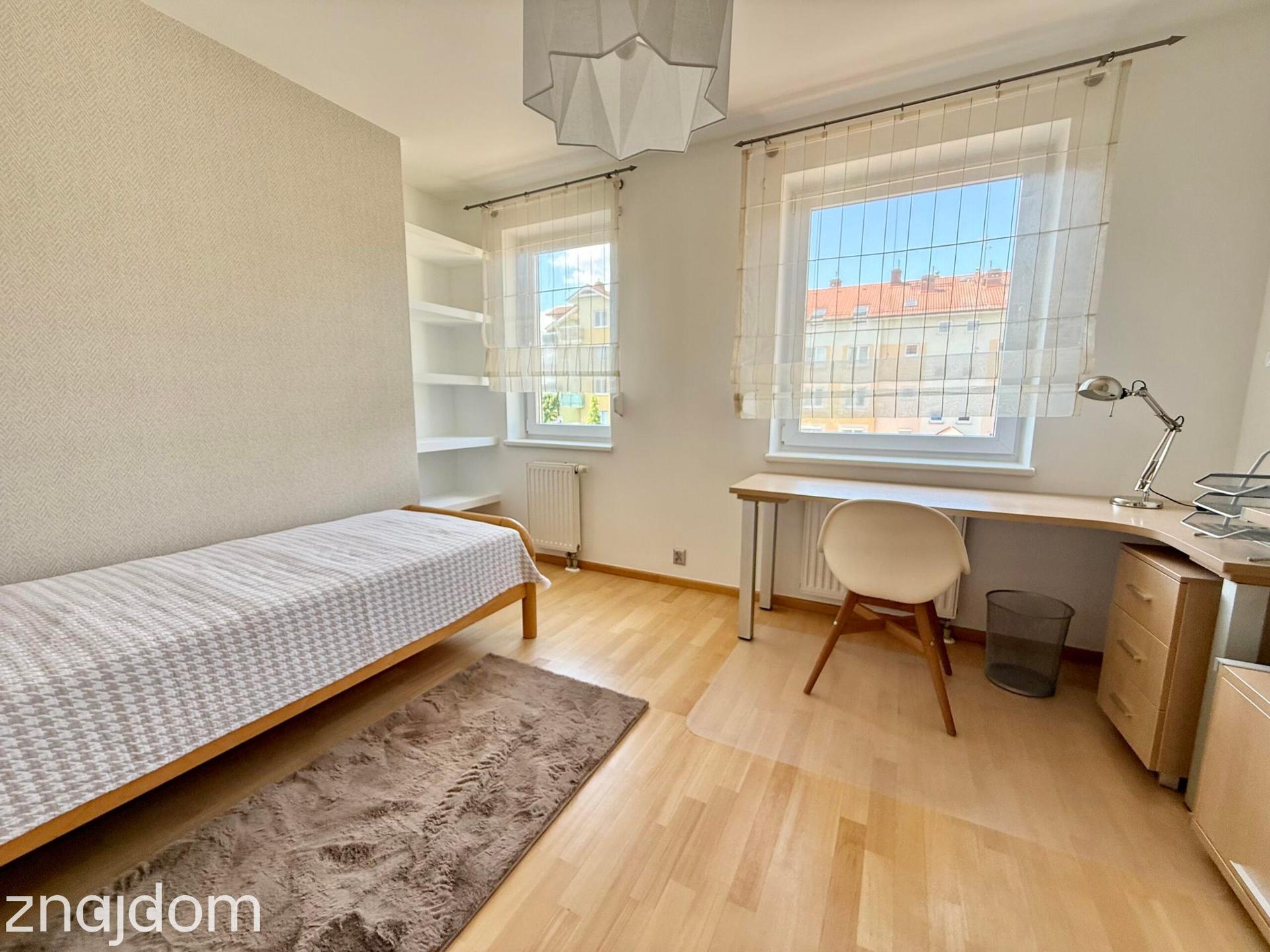 4-pokojowe mieszkanie ok. 100 m² na wynajem - zdjęcie 14