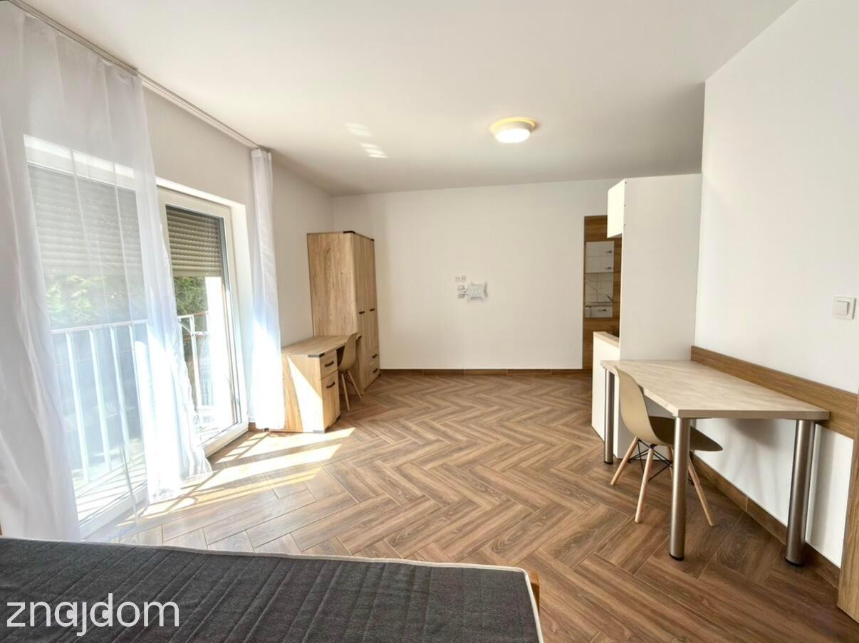 Kawalerka 35 m² z małym balkonem w Opolu - zdjęcie 6